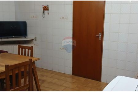 10_photo/94b9be1e1d.719fbdc320448c84-ATLAS-11e18471-eede-4753-90ea-a6f72a5a327c.jpg de casa à venda com 3 quartos, 172m² em Jardim Jose Sampaio Junior, Ribeirão Preto