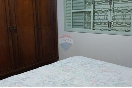 22_photo/94b9be1e1d.719fbdc320448c84-ATLAS-656ae9b8-dc58-433f-8ebb-ae9f7ca44ef7.jpg de casa à venda com 3 quartos, 172m² em Jardim Jose Sampaio Junior, Ribeirão Preto