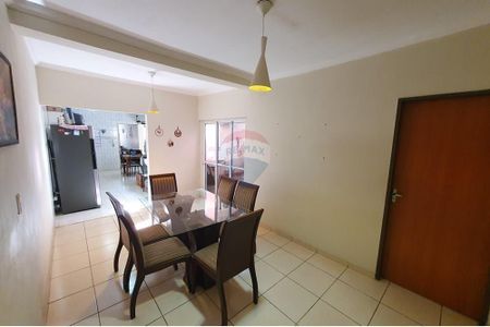 11_photo/94b9be2075.4bd2615f33144f40-ATLAS-3dddca18-9eca-4200-96f5-78126d082cc2.jpg de casa à venda com 3 quartos, 161m² em Jardim Javari, Ribeirão Preto