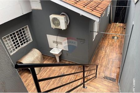 25_photo/94b9be2075.4bd2615f33144f40-ATLAS-45950c3c-8c15-464b-bc7a-7ed4e82dccbb.jpg de casa à venda com 3 quartos, 161m² em Jardim Javari, Ribeirão Preto