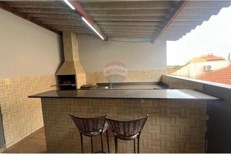 29_photo/94b9be2075.4bd2615f33144f40-ATLAS-ff9f122d-1173-4447-9d5c-a5de4b60fa36.jpg de casa à venda com 3 quartos, 161m² em Jardim Javari, Ribeirão Preto
