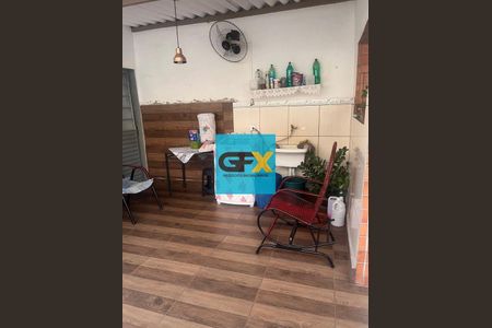 3_photo/94b9be2203.6f6a2a36f074a1ff-ATLAS-35742328-c421-43eb-8148-9b3d23f35e5d.jpg de casa à venda com 4 quartos, 184m² em Vila Albertina, Ribeirão Preto