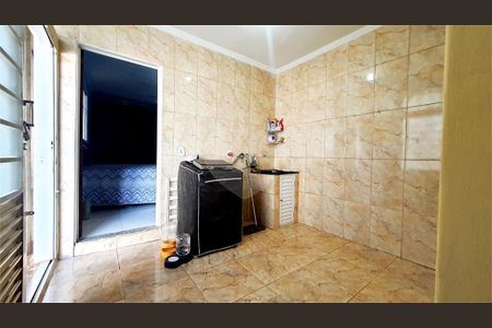 3_photo/94b9be31d9.181df9b8d02e64dd-ATLAS-40e266f2-8ae2-4c18-94d7-0bf81256d8a1.jpg de casa à venda com 2 quartos, 250m² em Vila Albertina, Ribeirão Preto