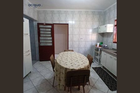 7_photo/94b9be31eb.9fb007bff0a585ff-ATLAS-7adab62f-08da-4678-9886-51fe949fd55a.jpg de casa à venda com 3 quartos, 80m² em Ipiranga, Ribeirão Preto
