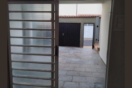 3_photo/94b9be3577.ec45c5915be217bb-ATLAS-2a65f0d4-3f0b-42a2-ba2e-6b68b0aa66ab.jpg de casa à venda com 3 quartos, 160m² em Campos Elísios, Ribeirão Preto