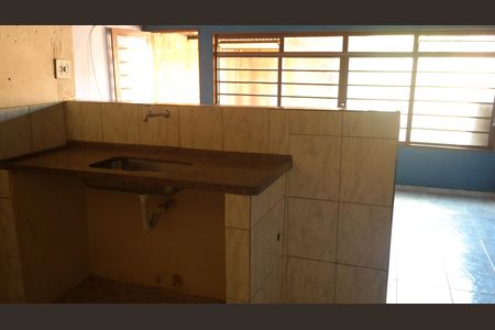 4_photo/94b9be36f9.18d35e9b3b089d06-ATLAS-d9260737-efe6-4adc-9e52-e936e857d226.jpg de casa à venda com 1 quarto, 125m² em Vila Albertina, Ribeirão Preto