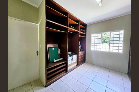 12_photo/94b9be378d.b6f651314d3e0eef-ATLAS-cd0090c0-2e15-4535-ae59-bd3b35c5b8ba.jpg de casa à venda com 4 quartos, 329m² em Vila Albertina, Ribeirão Preto
