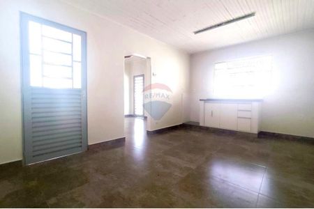 11_photo/94b9be394d.8cc17f8f7b4e5195-ATLAS-d7f9ff58-9770-4b8d-8ba6-c82ca2fd81d7.jpg de casa à venda com 3 quartos, 199m² em Ipiranga, Ribeirão Preto