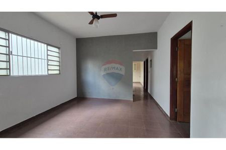 5_photo/94b9be4149.e8818d4a5c5dde9d-ATLAS-3c123f37-d501-4fda-a3a6-fbe7c84f32db.jpg de casa à venda com 5 quartos, 204m² em Ipiranga, Ribeirão Preto