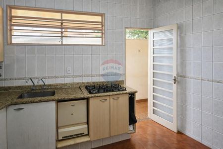 8_photo/94b9be428f.2d782e9ced6b4695-ATLAS-61f95f95-502f-40a3-866e-e7b12429dc70.jpg de casa à venda com 4 quartos, 185m² em Sumarezinho, Ribeirão Preto