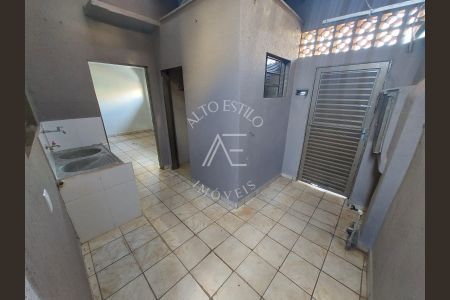 10_photo/94b9be4b19.cce03887c7d72c1f-ATLAS-46191bb0-887d-4192-93a3-a07daa8e86b0.jpg de casa à venda com 3 quartos, 112m² em Campos Elísios, Ribeirão Preto