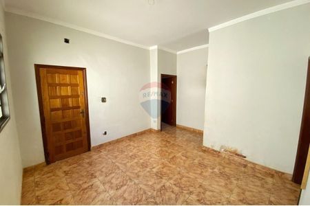 16_photo/94b9be4df5.0b4a325860134132-ATLAS-4d16d1a8-e0f2-4348-b5cc-2b2903c4f553.jpg de casa à venda com 5 quartos, 245m² em Campos Elísios, Ribeirão Preto