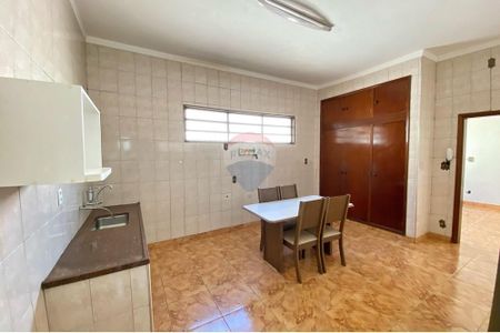 7_photo/94b9be4df5.0b4a325860134132-ATLAS-54ae74f8-b8d7-48b6-a6a2-0351faf01647.jpg de casa à venda com 5 quartos, 245m² em Campos Elísios, Ribeirão Preto