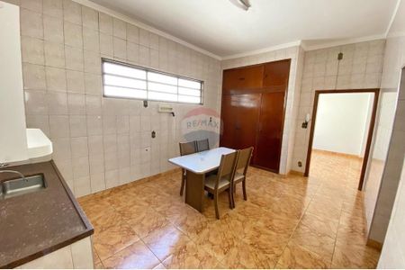 8_photo/94b9be4df5.0b4a325860134132-ATLAS-bf84b9bf-22c7-4ffd-bd78-3ed9ab0a54c2.jpg de casa à venda com 5 quartos, 245m² em Campos Elísios, Ribeirão Preto