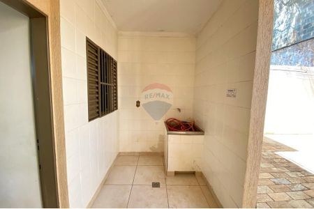 25_photo/94b9be4df5.0b4a325860134132-ATLAS-d8adec4c-0c4c-4a40-9619-88596cf04d78.jpg de casa à venda com 5 quartos, 245m² em Campos Elísios, Ribeirão Preto
