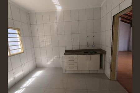 10_photo/94b9be528d.adea7a1cd79bc600-ATLAS-81be88c6-8c1c-4d3b-ae8d-f3555a20e66e.jpg de casa à venda com 3 quartos, 120m² em Campos Elísios, Ribeirão Preto