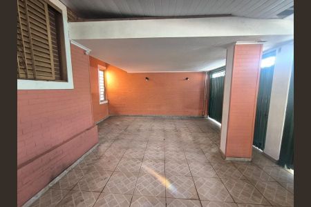 2_photo/94b9be53ab.2b112f619e56b1f7-ATLAS-2c12e08b-cea5-436c-b127-ca0e4e9351c0.jpg de casa à venda com 3 quartos, 215m² em Campos Elísios, Ribeirão Preto