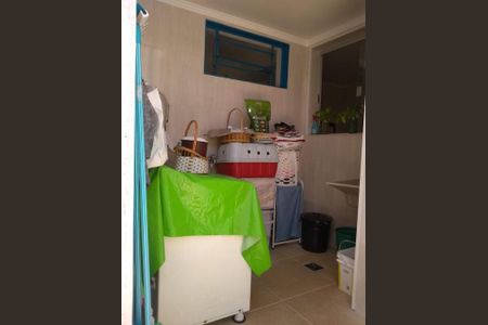 26_photo/94b9be558f.64d773cc9d42edb2-ATLAS-ad56013f-86a0-43d4-ac10-58870b753cdf.jpg de casa à venda com 4 quartos, 205m² em Campos Elísios, Ribeirão Preto