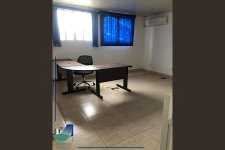 4_photo/94b9be575d.9c1fa689bd576e90-ATLAS-7180b431-cf86-450b-ab55-2d44f5de764a.jpg de casa para alugar com 0 quarto, 219m² em Campos Elísios, Ribeirão Preto