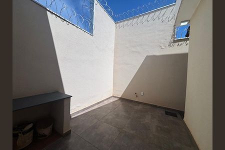 16_photo/94b9be5c7f.037981afb93ffc4c-ATLAS-82a7dda7-a42f-41ba-9db6-d6c00b76d748.jpg de casa à venda com 3 quartos, 150m² em Vila Tiberio, Ribeirão Preto