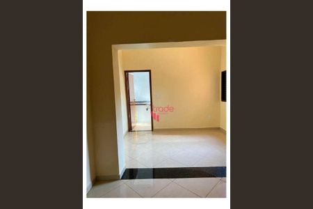 3_photo/94b9be5cbf.46747dc4e3e07f62-ATLAS-e201573a-9131-4db6-9b92-108923511ff2.jpg de casa à venda com 3 quartos, 225m² em Vila Tiberio, Ribeirão Preto