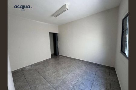 14_photo/94b9be5cdf.1aa5b8f538f3adaf-ATLAS-55e035b9-ba05-4a53-bb8f-117d41937fbd.jpg de casa à venda com 3 quartos, 95m² em Vila Tiberio, Ribeirão Preto