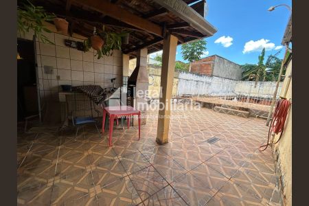 29_photo/94b9be5de1.5b981bad77c7b6ca-ATLAS-2d8c0738-3e92-4a75-8002-9506838034fd.jpg de casa à venda com 3 quartos, 175m² em Vila Tiberio, Ribeirão Preto