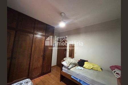 7_photo/94b9be5de1.5b981bad77c7b6ca-ATLAS-52e9dd14-3f2e-454e-a784-d9111f556b6d.jpg de casa à venda com 3 quartos, 175m² em Vila Tiberio, Ribeirão Preto