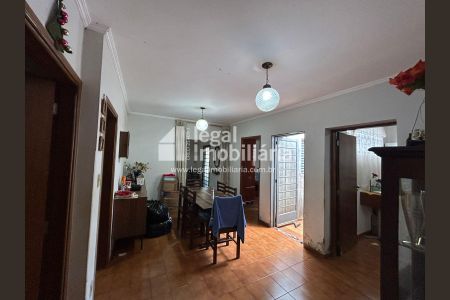 13_photo/94b9be5de1.5b981bad77c7b6ca-ATLAS-89a096a3-7f81-4f9e-88d2-2d897c7bd586.jpg de casa à venda com 3 quartos, 175m² em Vila Tiberio, Ribeirão Preto