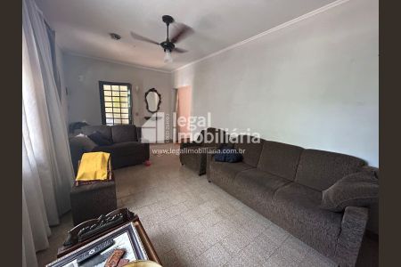 38_photo/94b9be5de1.5b981bad77c7b6ca-ATLAS-bcbfd934-3af3-45e5-b853-a0eecd0db71f.jpg de casa à venda com 3 quartos, 175m² em Vila Tiberio, Ribeirão Preto