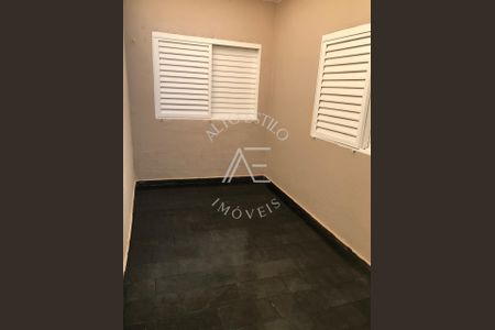 8_photo/94b9be5e0b.06c8618c74e95a37-ATLAS-c2cdf0e5-3637-42e2-a5d7-69f34940dcff.jpg de casa à venda com 3 quartos, 110m² em Vila Tiberio, Ribeirão Preto