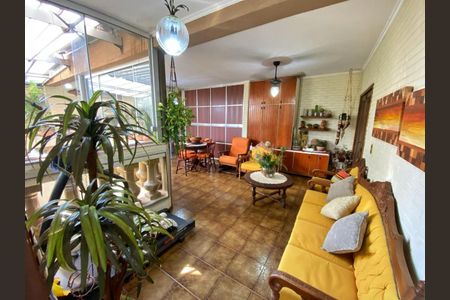 4_photo/94b9be6059.8981436e027792df-ATLAS-1becb6c0-b2eb-4b8c-afa6-de488645eb3c.jpg de casa à venda com 1 quarto, 138m² em Vila Tiberio, Ribeirão Preto