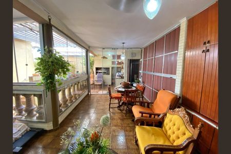 38_photo/94b9be6059.8981436e027792df-ATLAS-f7dfbde5-65bb-46a9-8eae-cc43967ffaee.jpg de casa à venda com 1 quarto, 138m² em Vila Tiberio, Ribeirão Preto