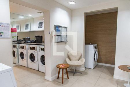 21_photo/94b9be612d.8f3a2aef22e0bc43-ATLAS-0d099a0b-e426-4278-8024-f2593e892d02.jpg de apartamento à venda com 1 quarto, 35m² em Vila Tiberio, Ribeirão Preto