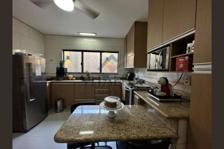 6_photo/94b9be6563.59b9fa3339c8dcb8-ATLAS-3ef418af-b8e2-41fb-b9ea-bc016db53f80.jpg de casa à venda com 3 quartos, 202m² em Jardim Antartica, Ribeirão Preto