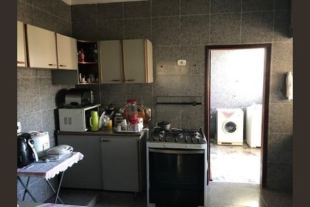 7_photo/94b9be6573.9f2ee6a831a7231f-ATLAS-2d965e0c-5555-4cd8-b6aa-5baabe7861f3.jpg de casa à venda com 4 quartos, 240m² em Vila Tiberio, Ribeirão Preto