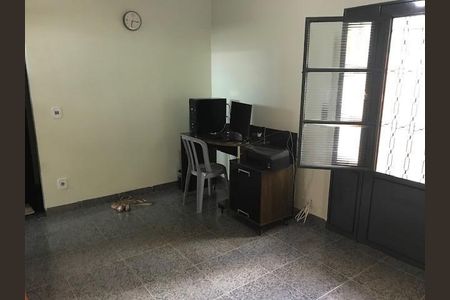 12_photo/94b9be6573.9f2ee6a831a7231f-ATLAS-9976e496-8fbb-40cf-8ba1-3d1757508179.jpg de casa à venda com 4 quartos, 240m² em Vila Tiberio, Ribeirão Preto