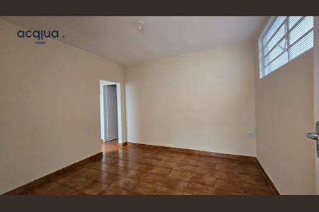 18_photo/94b9be6621.cb24edb7c3cf389e-ATLAS-d274a2ab-6cf7-4dbc-a64d-ba361f966a4e.jpg de casa à venda com 3 quartos, 113m² em Vila Tiberio, Ribeirão Preto