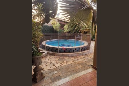 11_photo/94b9be6817.c6e3e64f9f1a18d9-ATLAS-5d4f3c3b-ecff-4938-bc34-674b474c20bb.jpg de casa à venda com 3 quartos, 207m² em Sumarezinho, Ribeirão Preto