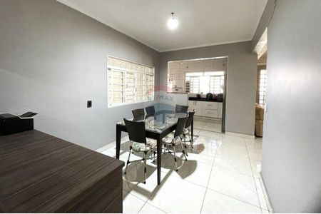 2_photo/94b9be6c89.18b8a14695e0a03b-ATLAS-193b2b62-647c-4e12-bcab-8b71cbd65d8d.jpg de casa à venda com 2 quartos, 139m² em Sumarezinho, Ribeirão Preto