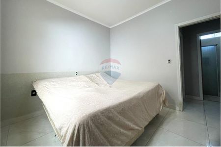 16_photo/94b9be6c89.18b8a14695e0a03b-ATLAS-99c5c90b-e557-4c42-8dd6-0ffc1a7af229.jpg de casa à venda com 2 quartos, 139m² em Sumarezinho, Ribeirão Preto