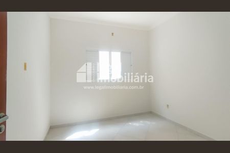 13_photo/94b9be6d1d.f7e18c8d716b2948-ATLAS-6af342dc-325c-4b83-93e1-8b539a3dbc13.jpg de casa à venda com 3 quartos, 126m² em Vila Maria Luiza, Ribeirão Preto