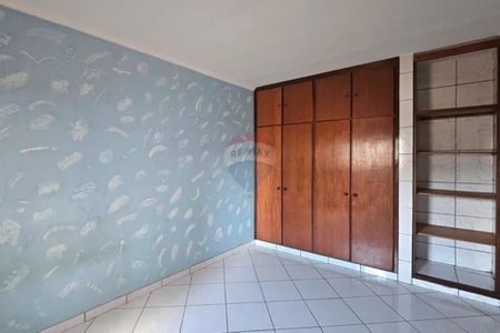 3_photo/94b9be6db7.40d9156f2e18fdd4-ATLAS-a310614d-c082-484a-be5f-621f87a5a14f.jpg de casa à venda com 6 quartos, 326m² em Sumarezinho, Ribeirão Preto