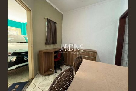 8_photo/94b9be6ff9.ee31d1fd9df23408-ATLAS-24b2d80a-5acb-426b-beff-47891414dba0.jpg de casa à venda com 2 quartos, 110m² em Jardim Antartica, Ribeirão Preto