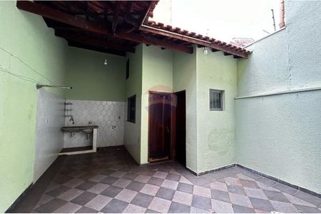 24_photo/94b9be702d.fc71c6367f0f28fd-ATLAS-5f29687e-54ed-45b9-a50f-7a8a0043adf7.jpg de casa à venda com 3 quartos, 194m² em Jardim Antartica, Ribeirão Preto