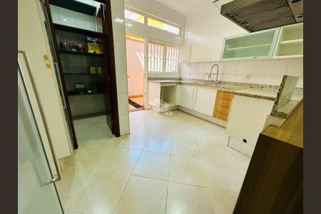 8_photo/94b9be7a15.946706f595a35fce-ATLAS-c8d44b52-548e-4bd7-9409-fd7ce1e548c7.jpg de casa à venda com 5 quartos, 324m² em Vila Monte Alegre, Ribeirão Preto