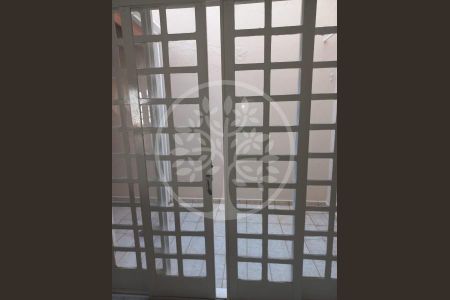 11_photo/94b9be7ac5.104342836db65edb-ATLAS-1a02eb97-e2e7-4297-b3dd-821ade90352b.jpg de casa à venda com 2 quartos, 110m² em Vila Tiberio, Ribeirão Preto