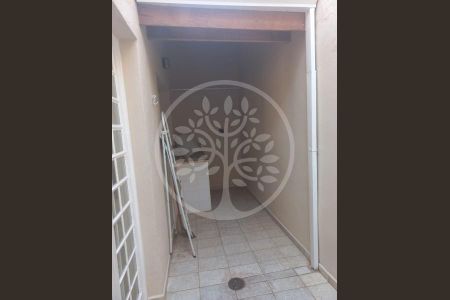 15_photo/94b9be7ac5.104342836db65edb-ATLAS-9936b8ee-5f8f-450e-bf7e-30016280ac7e.jpg de casa à venda com 2 quartos, 110m² em Vila Tiberio, Ribeirão Preto