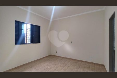 7_photo/94b9be7ae5.b98dc6cdfb52627f-ATLAS-6d1999a7-8d83-4d56-b4e5-7ea4f7f6e788.jpg de casa à venda com 3 quartos, 123m² em Vila Monte Alegre, Ribeirão Preto