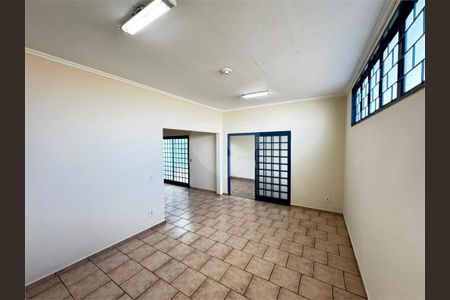 12_photo/94b9be7ae5.b98dc6cdfb52627f-ATLAS-d3d3dffd-7855-430f-b0d8-e587ba8dbef1.jpg de casa à venda com 3 quartos, 123m² em Vila Monte Alegre, Ribeirão Preto